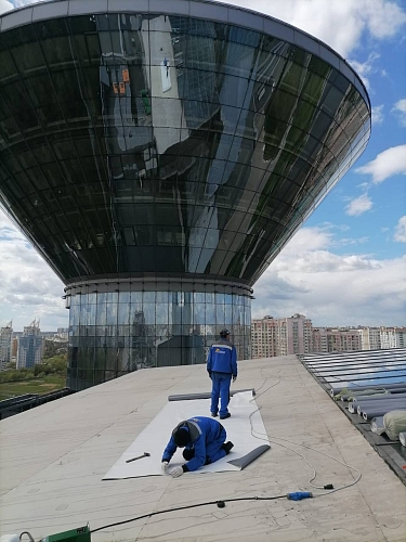 Гидроизоляция крыши и устранение протечек мастиками Elastomeric Systems